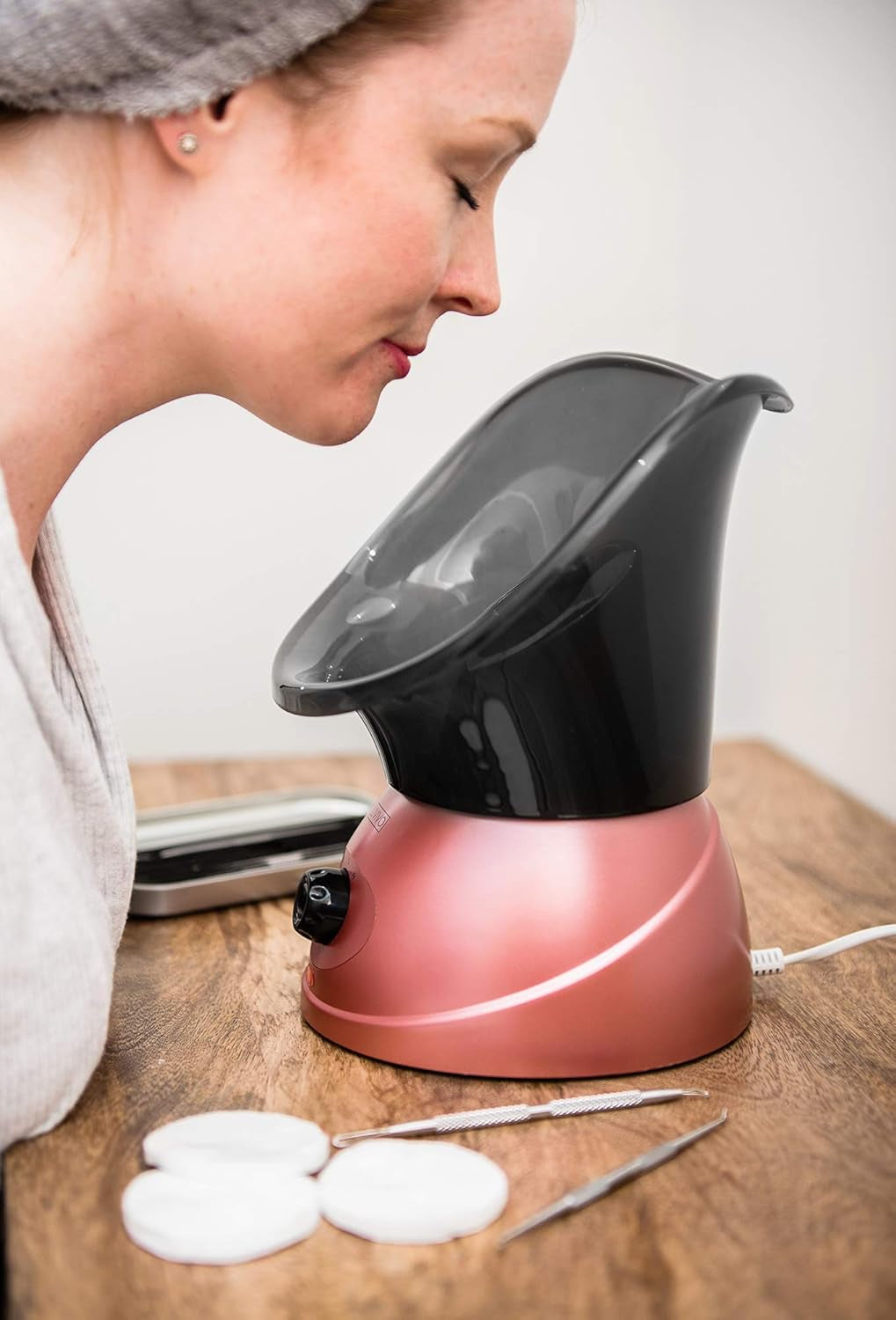 Electric Spa Pores Steam Sprayer Skin Sauna Beauty Facial Face Mist Thermal Steamer Clean Saloon Rose Gold